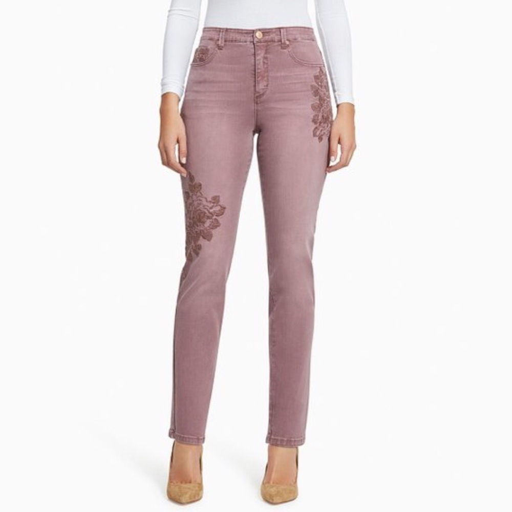 ✨Gloria Vanderbilt✨ Amanda Floral Jeans Mauve